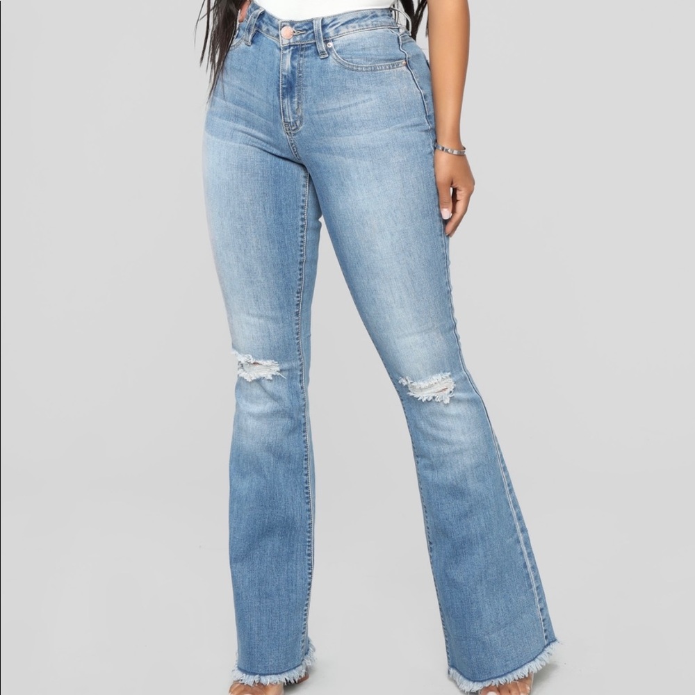 Fashion Nova Nothing But the Best Flair Jeans